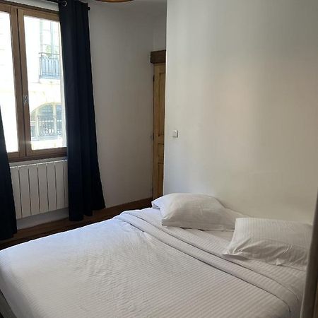 Appartement En Bord De Seine Rouen Esterno foto