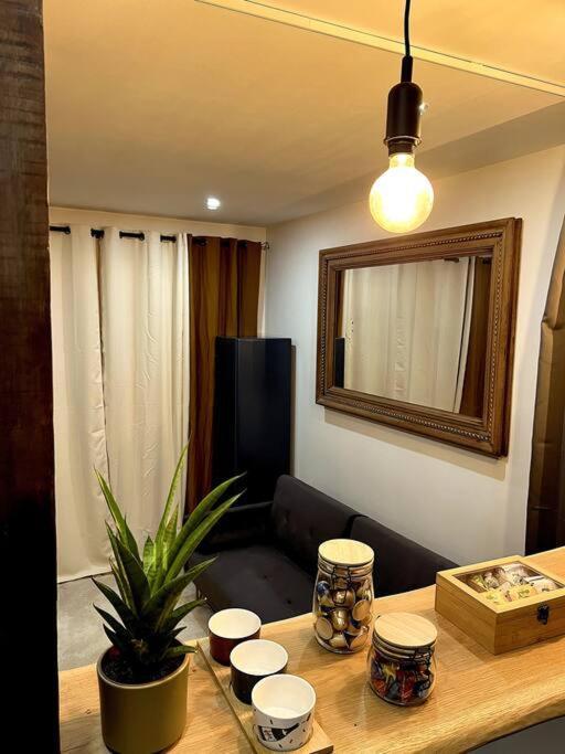 Appartement En Bord De Seine Rouen Esterno foto